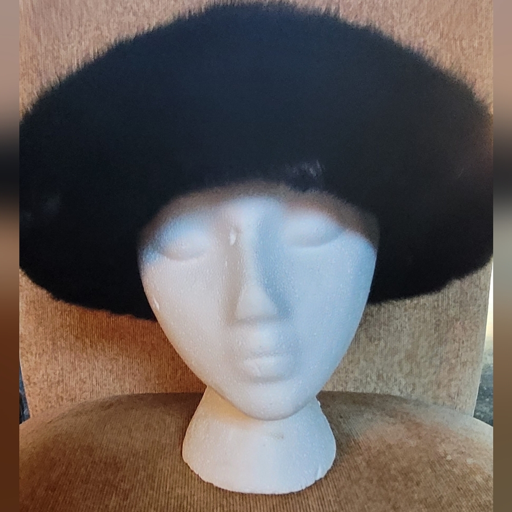 Vintage Mink fur hat - Picture 4 of 5